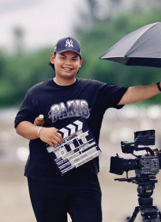 Media dan Production (2)