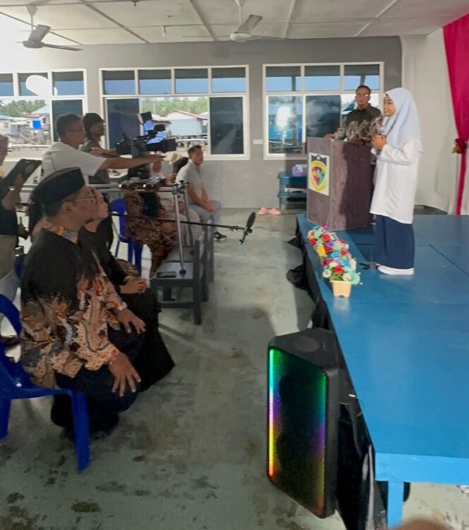 Media dan Production (45)