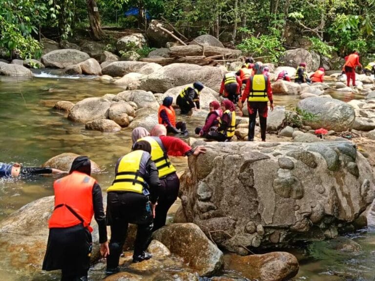 Pendidikan dan Bimbingan (13)